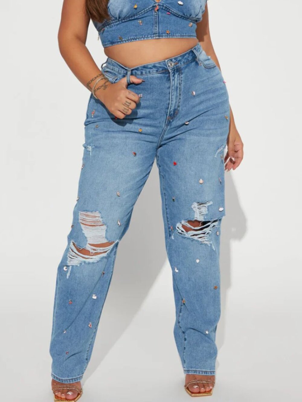 Charming Non Stretch Embellished Straight Leg Jeans - Medium Wash
